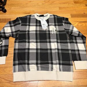 MLB Yankee New York Sweatshirt brand new with tag